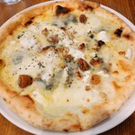 用戶對於Cafe Shakey's的評論圖