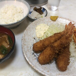 用户对于三宝食堂的评论图