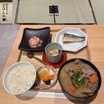 用户对于野菜巻き串どげんね 品川店的评论图