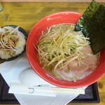 用户对于ら～麺 ニコちゃん的评论图