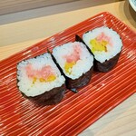 用戶對於元祖ぶっち切り寿司 魚心 心斎橋店的評論圖