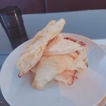 用户对于クリスタル ジョジョ 栄町店的评论图