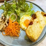 User's review image for 菓子と喫茶 SIROYA