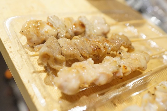 用戶對於持ち帰り専門店 美唄焼鳥・惣菜 炎 川沿店的評論高清圖