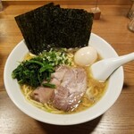 User's review image for 神楽坂家系ラーメン モンタナ
