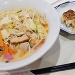 User's review image for リンガーハット イトーヨーカドー国領店