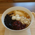 用户对于Ama Douhua的评论图