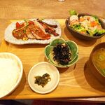 用戶對於酒とめし 錦食堂的評論圖