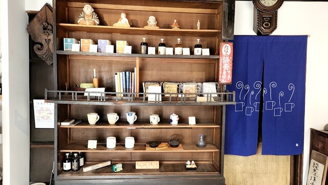 用戶對於吉田たばこ店+MAMEBACO COFFEE的評論高清圖
