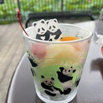用户对于上野動物園 カフェカメレオン的评论图