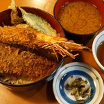 用户对于築地の鯨的评论图