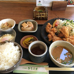 用户对于お食事処 としぶん的评论图