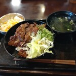 User's review image for カルビ丼とスン豆腐専門店 韓丼 新堀川本店