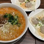用戶對於羽根つき焼小籠包 鼎’s ルクア大阪店的評論圖