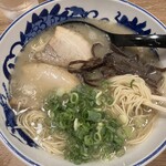 用戶對於元祖 糸島ラーメン銅羅 福岡空港店的評論圖