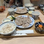 User's review image for あんちすてーき とろろ麦めし 豚丸