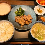 用户对于炭焼牛たん 赤兵衛分店的评论图