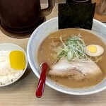 用户对于てっちゃんの味源的评论图