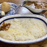 用户对于欧風カレー インディラ的评论图