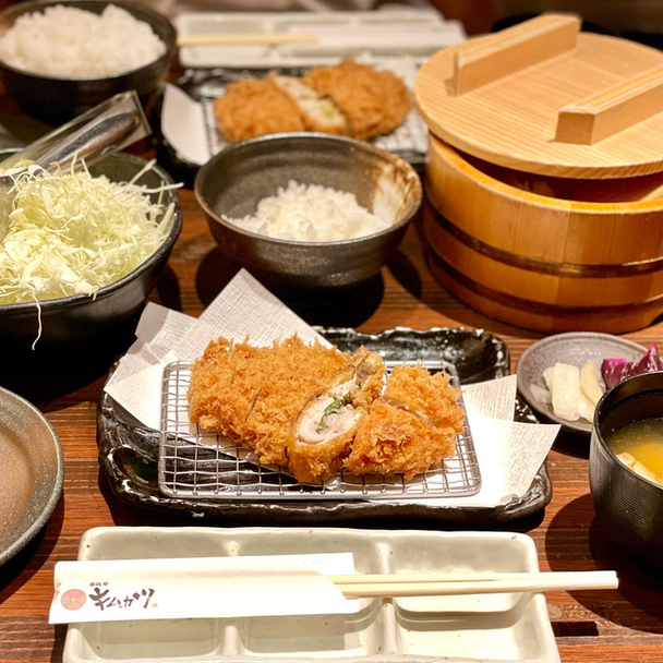 用户对于キムカツ 京都烏丸店的评论图