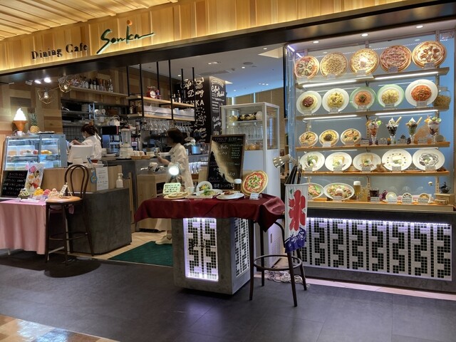 用户对于ダイニングカフェSenka 福岡空港店的评论高清图