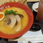 用戶對於えび豚骨拉麺 春樹 南砂町スナモ店的評論圖