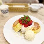 User's review image for 幸せのパンケーキ 福岡天神店