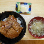 用户对于ローマの泉食堂的评论图