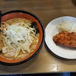 用户对于麺や虎鉄 静内店的评论图