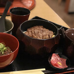 用户对于肉まぶし専門店 稀的评论图