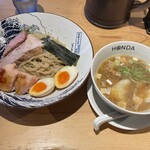 用戶對於本田麺業 神田西口駅前店的評論圖