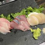 用户对于幻の和牛と三崎港直送鮮魚の居酒屋 モルゲン 五反田駅前店的评论图