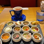 用户对于梅田 阪急三番街 リバーカフェ的评论图