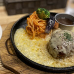 用户对于ステーキ＆ハンバーグ ひげ 札幌南5条本店的评论图