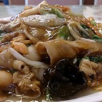 用户对于中国東北料理　美食村的评论图