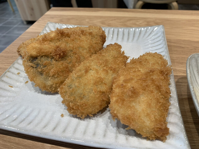 用戶對於三陽食堂的評論高清圖