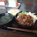 User's review image for カルビ丼とスン豆腐専門店 韓丼 新堀川本店