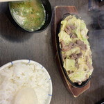 用户对于スタミナ鉄板 博多アイアンマン 平尾店的评论图