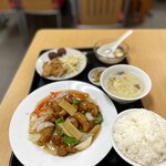 用户对于中国料理　新華 本店的评论图