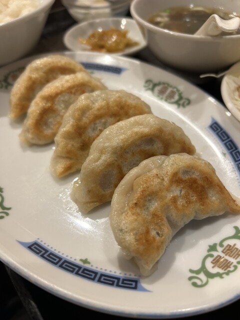 用户对于美味餃子房的评论高清图