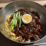 用户对于韓国料理 bibim 心斎橋OPA店的评论图