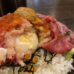 用戶對於吉祥寺 肉ドレス海鮮丼 渋谷道玄坂店的評論圖