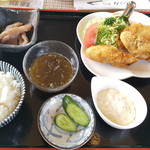 用户对于お食事処おぐら的评论图