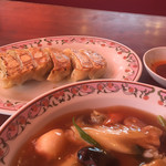用户对于餃子の王将 篠店的评论图