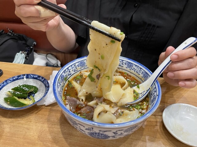 用户对于伊蘭香的评论高清图