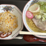 用户对于らーめん きちりん 本店的评论图