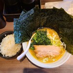 用戶對於横浜家系らーめん 三元 北大前店的評論圖
