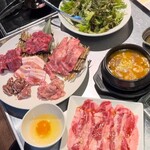 User's review image for 和牛 焼肉 ホルモン 肉大将 春吉 西中洲店