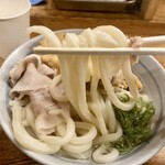 用戶對於自家製さぬきうどんと肉 甚三 大門店的評論圖