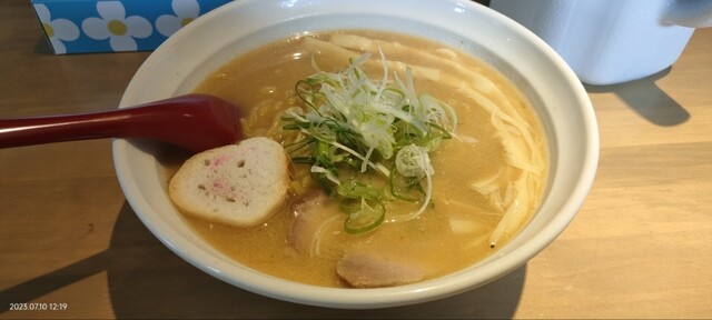 用户对于マルエス食堂的评论高清图